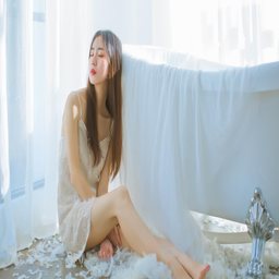 舌头在幽谷里滑来滑去：舌头运动的奥秘与健康解析
